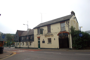 The Park Street West frontage of The Brewery Tap July 2008